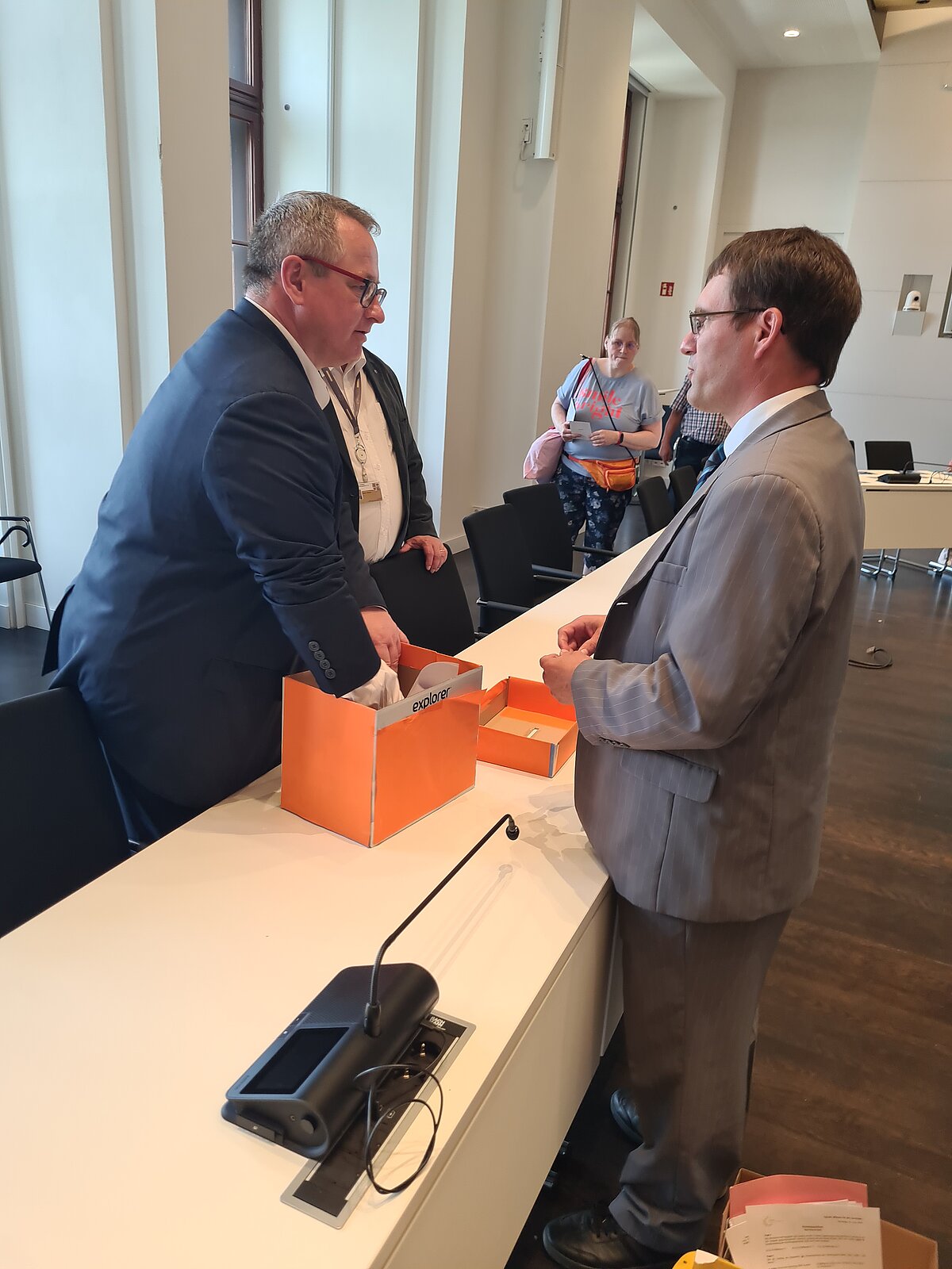 Der Vorsitzende des Finanzausschusses, MdL Tilo Gundlack, zog am Ende der Präsentationszeit des Finanzausschusses die Gewinner der 4 Hauptpreise.