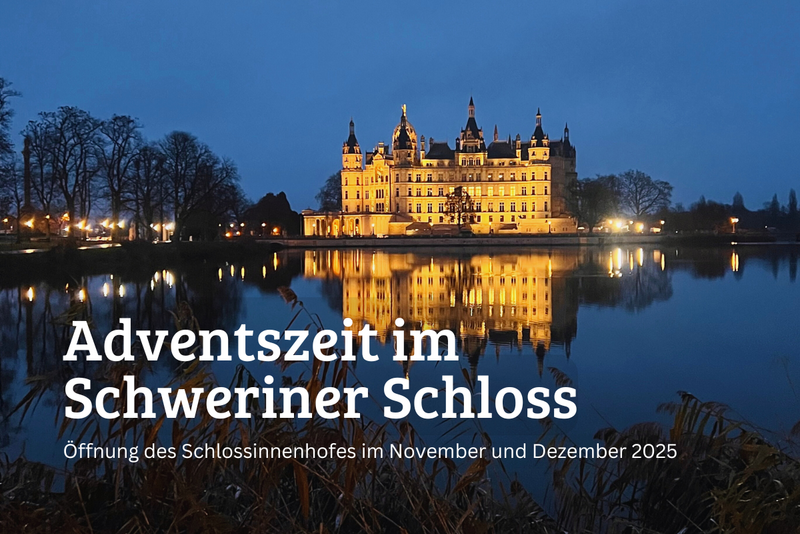 Schweriner Schloss in der Dämmerung